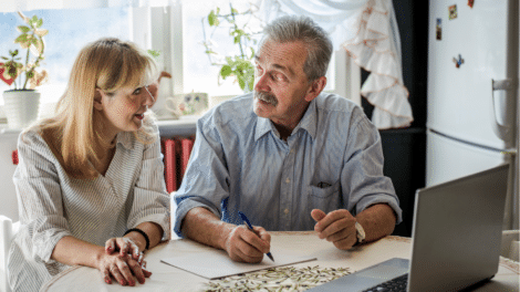 medicare beneficiary couple having a discussion